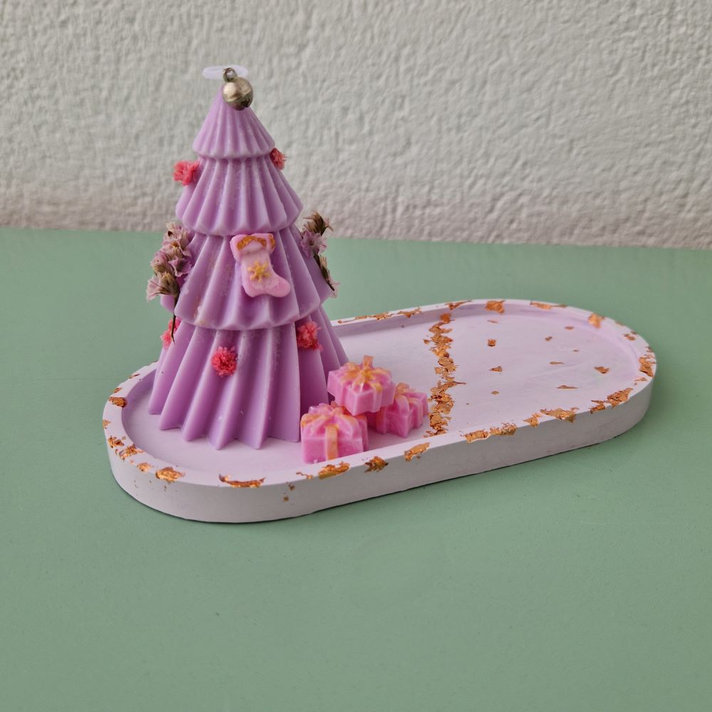 Christmas Tree Candle - Image 2